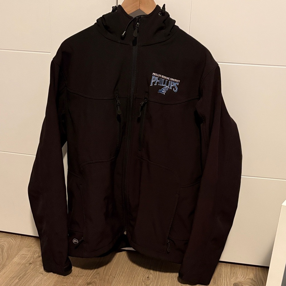 Philips Brewing Black Performance Jacket for Men Large